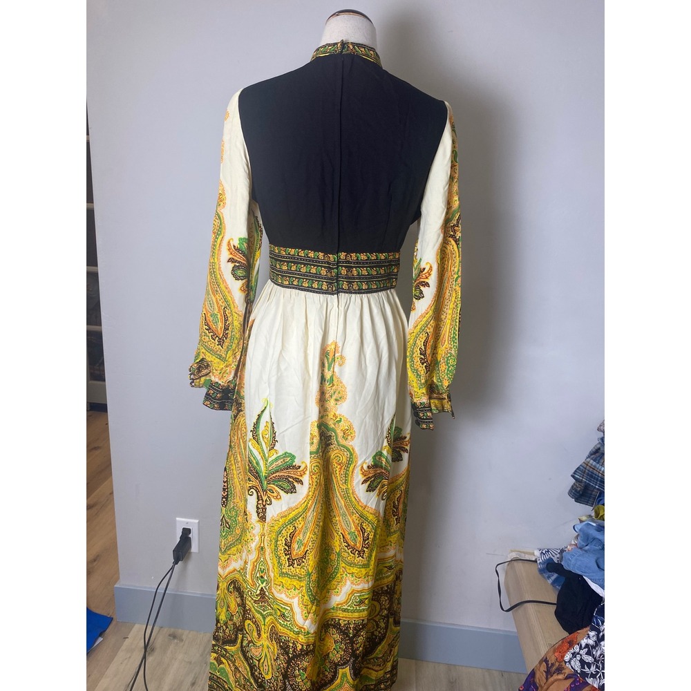 Vintage 1960s Paisley Maxi Dress Mock Neck Boho Mod Long Sleeve Black Gold Green - Picture 2 of 10
